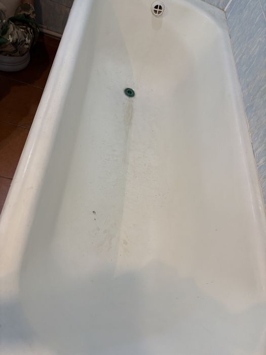 Продам ванну чугунную в хорошем состоянии