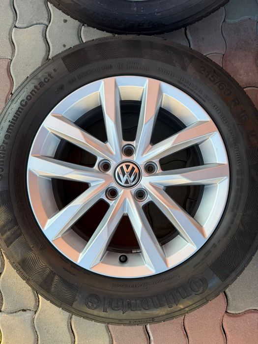 Jante de alumimiu originale VW Passat B8 R16 cu cauciucuri de vara