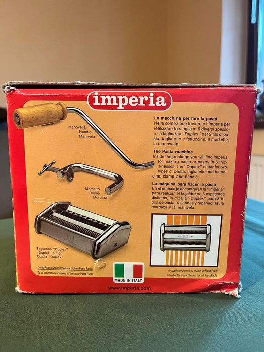 Masina de paste Imperia Made in Italy