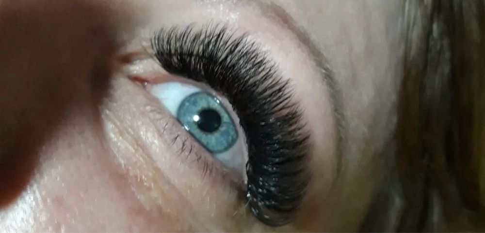 Наращивание  ресниц любого объема