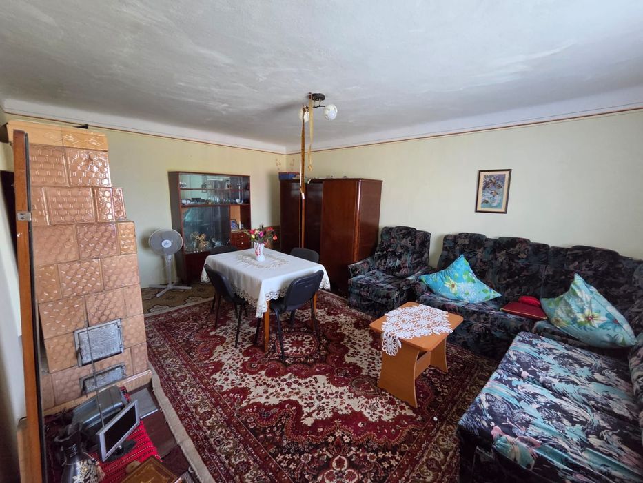 Casa de vânzare în Deleni, Iasi