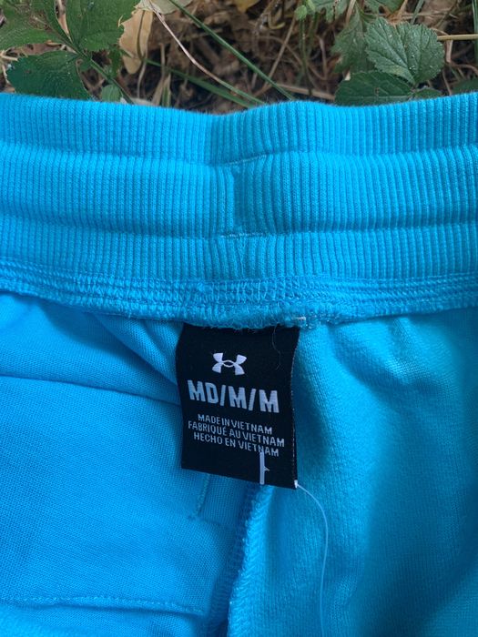 Under Armour • USA