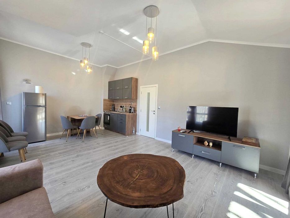 Продава се Двустаен апартамент в Разлог - 71 кв.м за 575 €/кв.м - Снимка #8