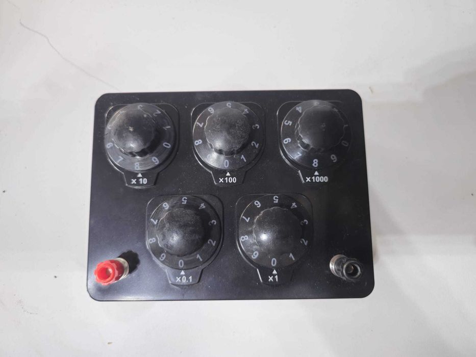 Cutie rezistente, 0-9999 Ohm