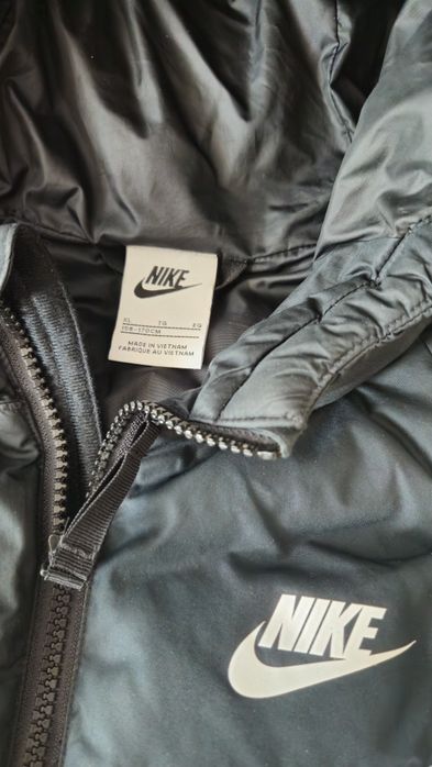 Geaca Nike pentru baieti