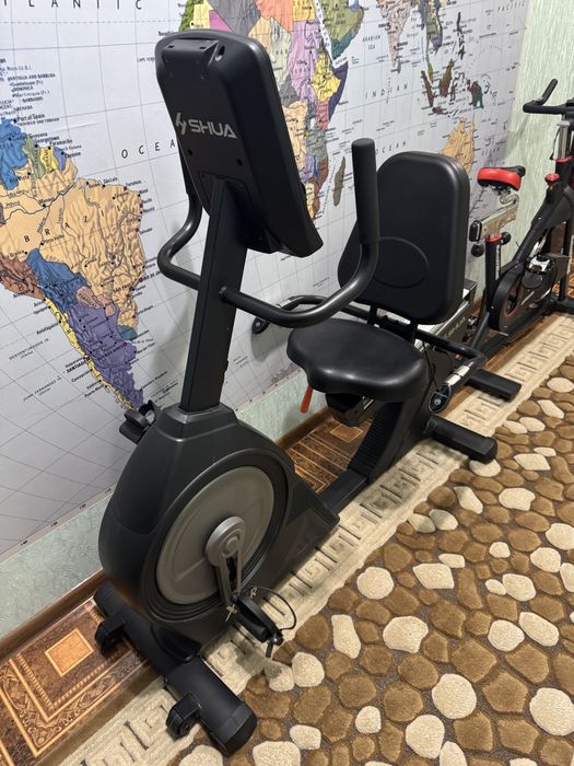 Велотренажер -новый +магнитола