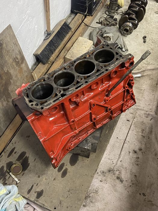 Продам запчасти на мерседес