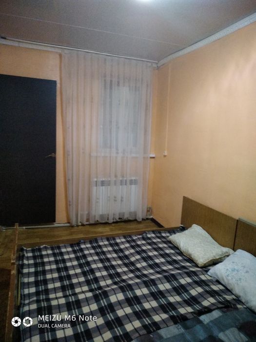 Сдаётся времянка . Комната и кухня