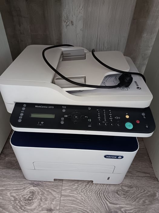 Принтер 3в1 xerox  мфу