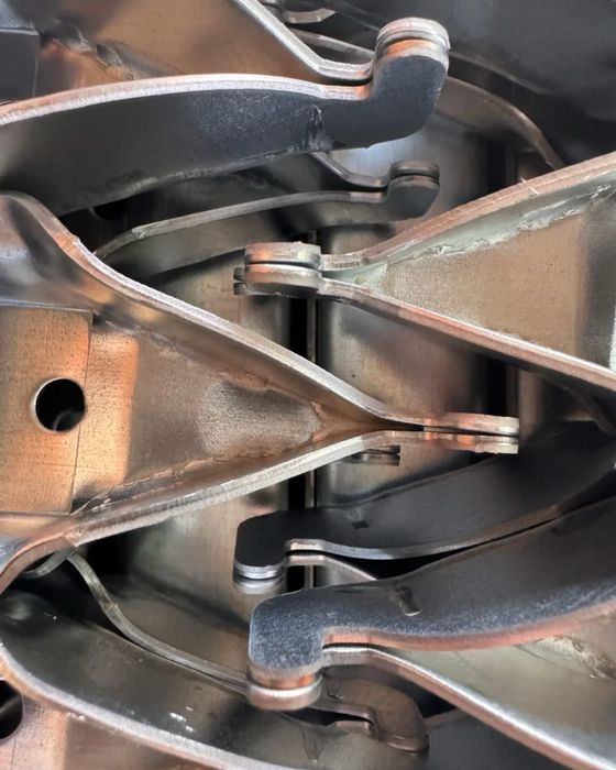 Montant zincat cu cioc, 50cm , spade la doar 4,48 lei + TVA - COFRAJE