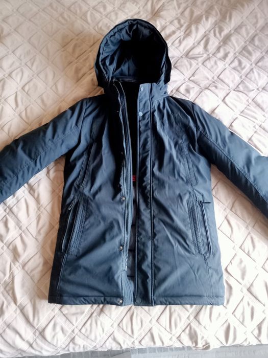 Продаю 2 зимные куртки