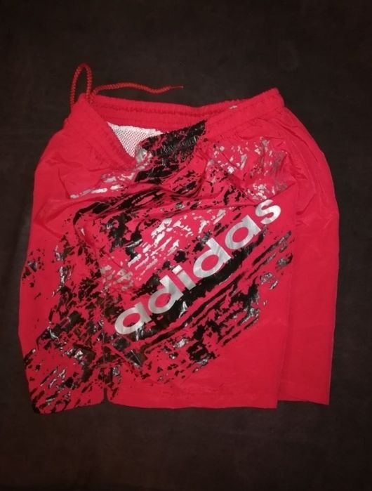 Мъжки бански и дънкови къси панталони