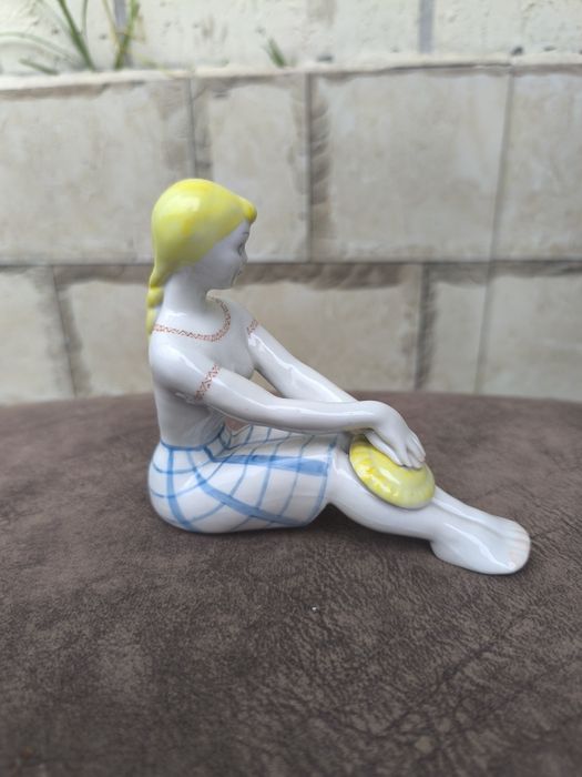 Продаю статуэтку СССР