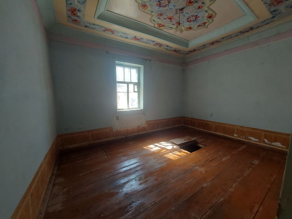 Yangiariq, Avaz O'tar Katta bog' qishlig'ida 16 sotix hovli joy sotila