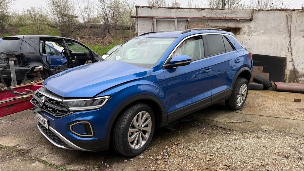 VOLKSWAGEN T-Roc 2025 — imagine 2