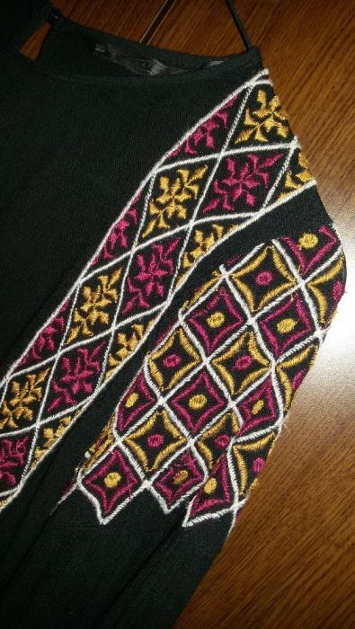 Rochie Zara stil ie cu broderie multicolora 36/S