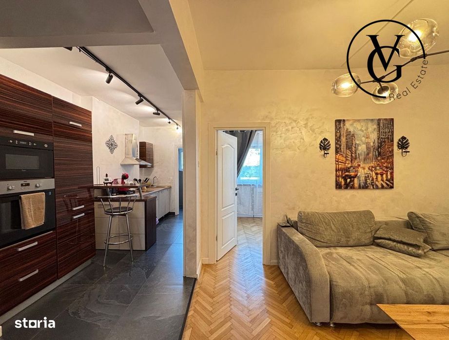 Apartament 4 camere - Zona Universitate - Ideal Investitie