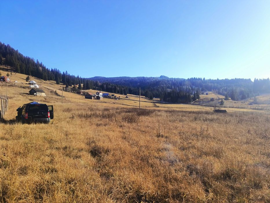 Vand teren in Statiunea Dorna Candrenilor, sat Poiana Negrii