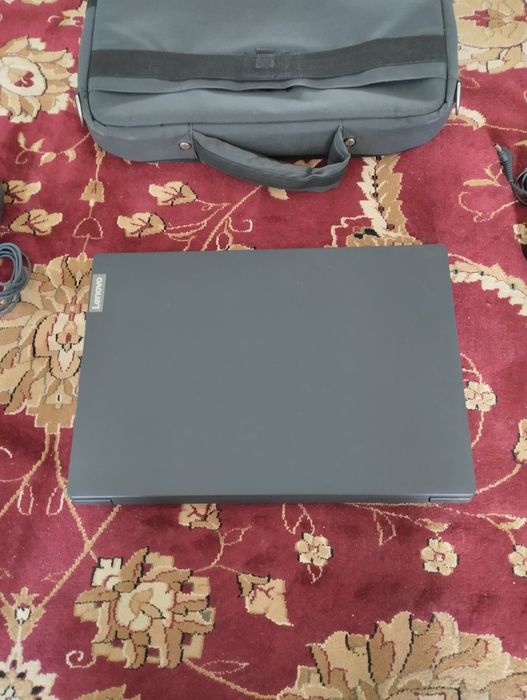 Игровой ноутбук Леново