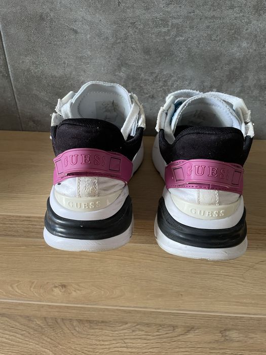 Сникърси/маратонки Guess 36н