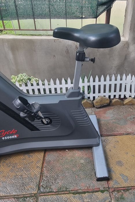 Велоергометър  Life Cycle