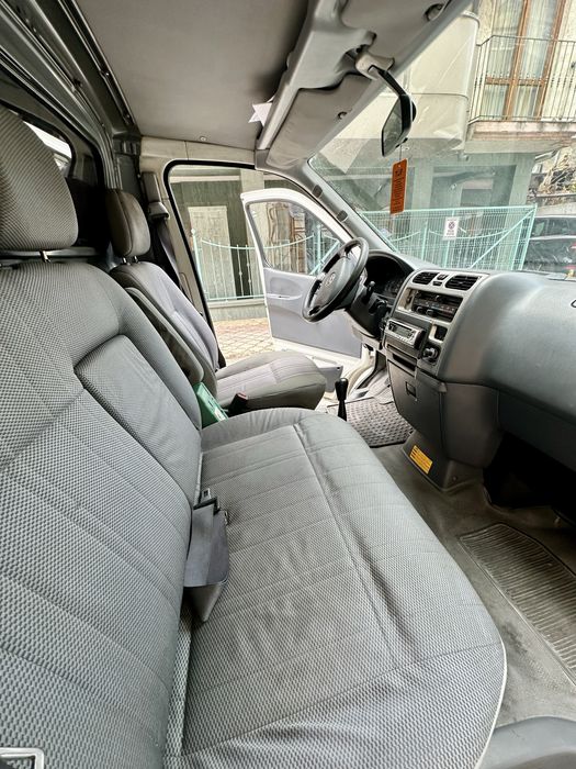Товарен бус микробус Toyota Hiace D4D - от първи собственик