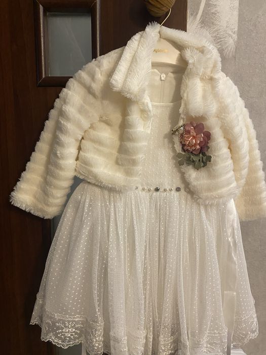 Детское платье белое