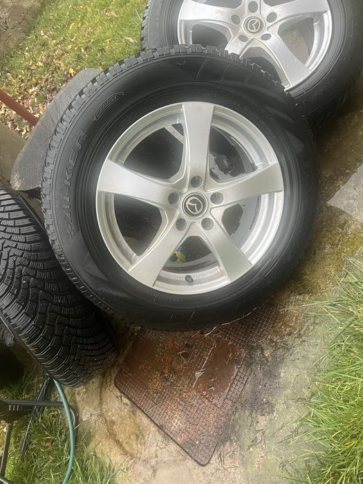 Vând jante aliaj R17 pentru SUV + anvelope de iarnă 225/65 R17