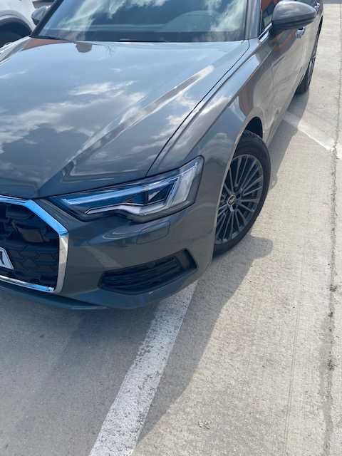 Inchiriez autoturisme si microbuze