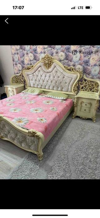 Кровать и матрац