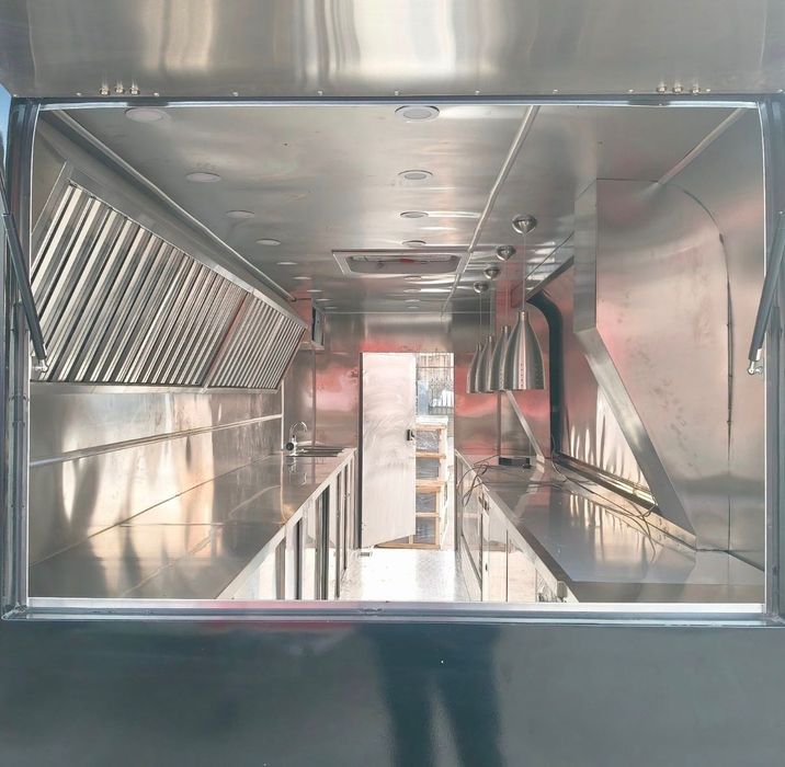 Rulote Comerciale Premium – Design Modern Si Echipare Profesională, Finantare Leasing