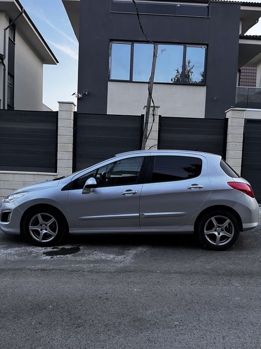 Peugeot 308 facelift