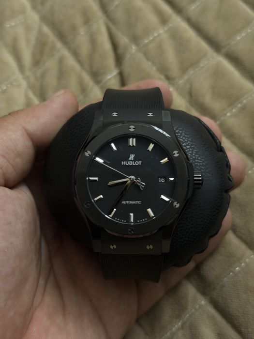 Наручные часы HUBLOT