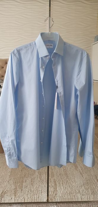 Cămașă elegantă bărbați Calvin Klein nouă,cu etichetă