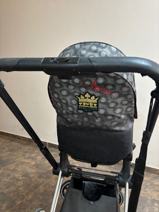 Cyber количка Priam Rebellious