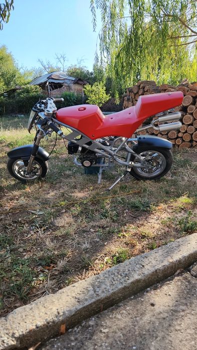 Мини покет със електрически стартер