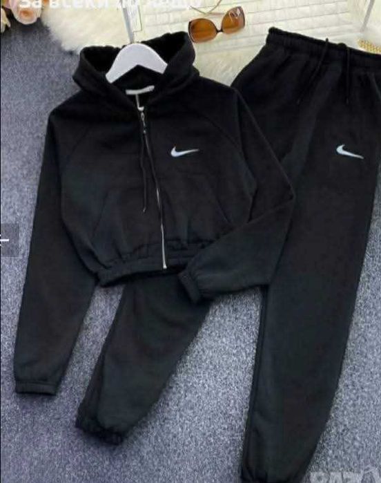 Дамски екипи 35 евро. С-М-Л