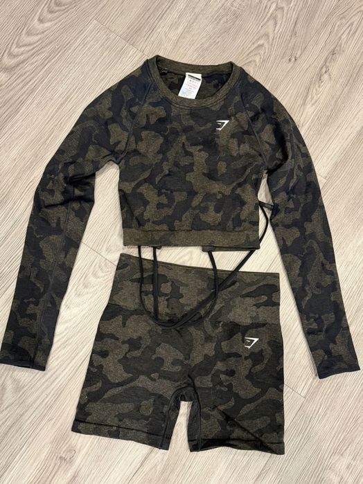 Дамски сет Gymshark