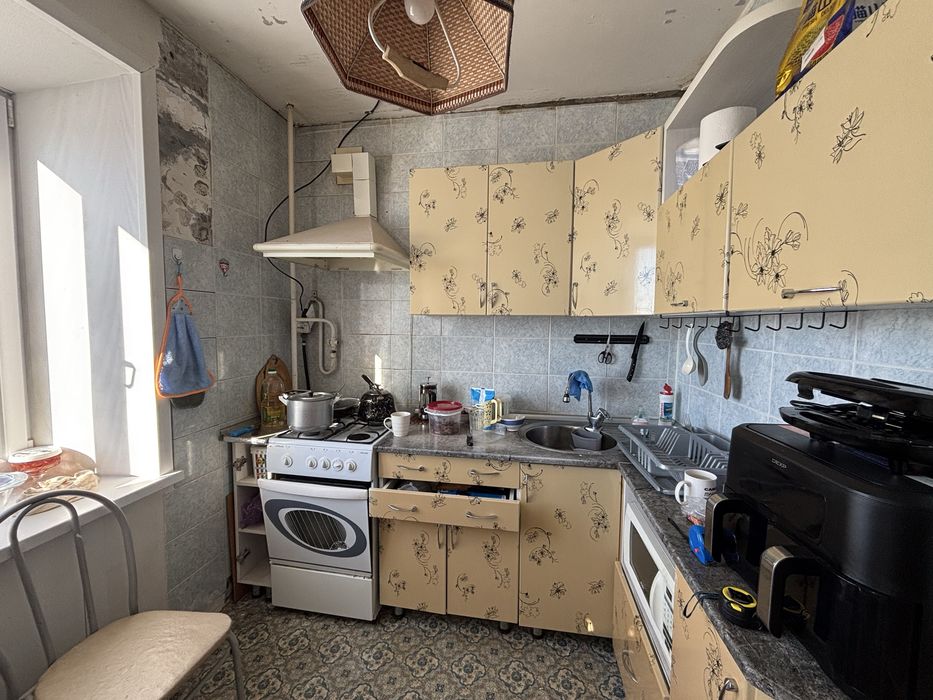 Продам кухонный гарнитур