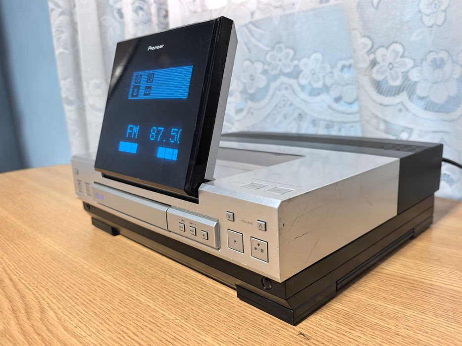 Amplituner-amplificator raritate de la Pioneer,sunet de TOP !