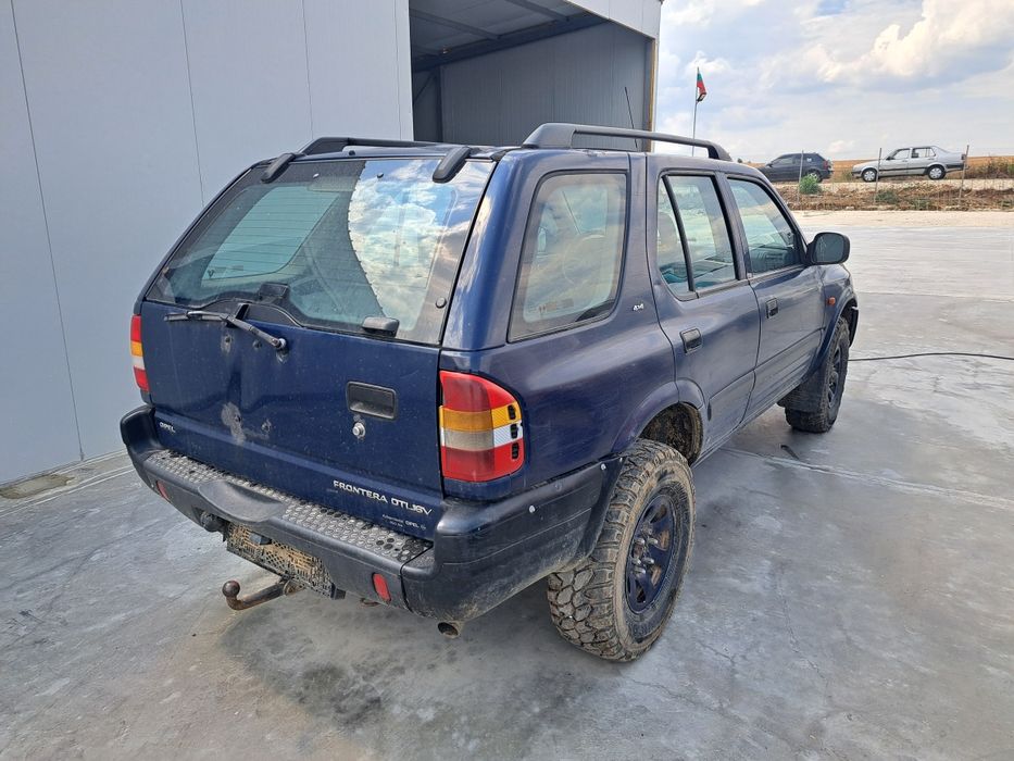 Опел Фронтера Б 2.2 ДТИ Opel Frontera B 2.2 DTI НА ЧАСТИ