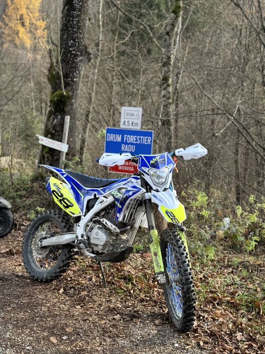 Se vinde barton nxt 250cc