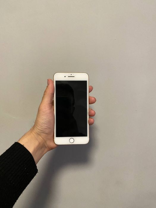 iPhone 8 Plus 64 GB  Ru