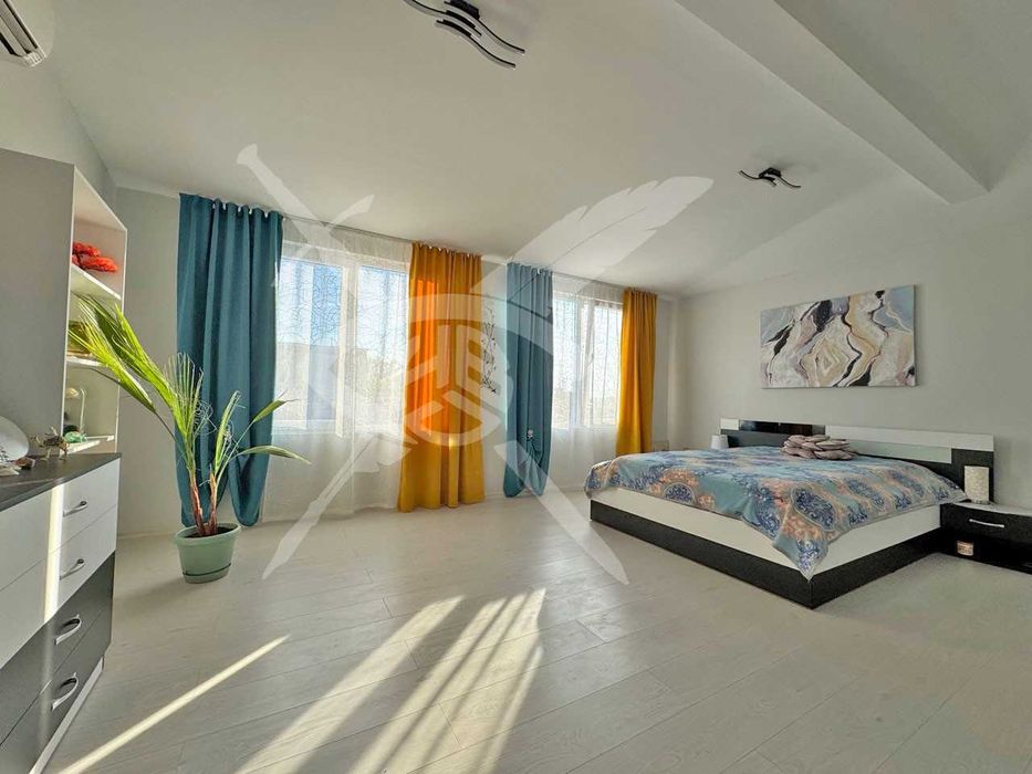 Продава се Тристаен апартамент в к.к. Слънчев бряг - 96 кв.м за 1150 €/кв.м - Снимка #7