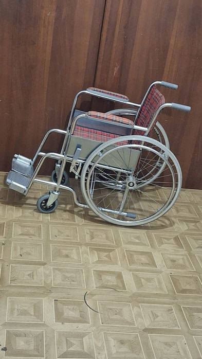 Инвалидная коляска