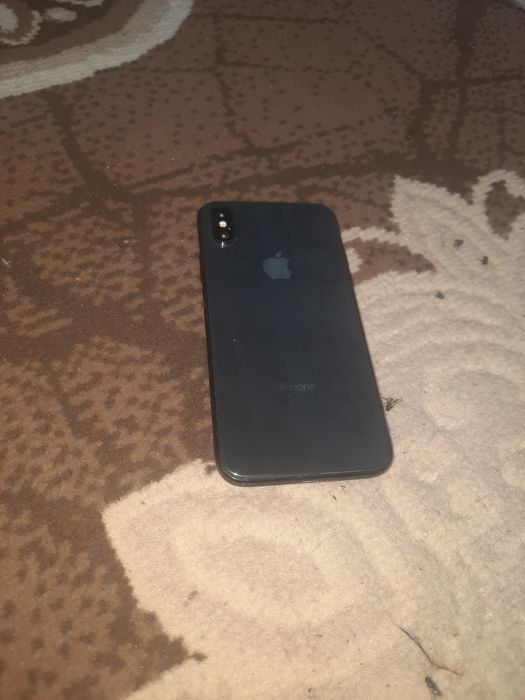 iPhone X sotiladu