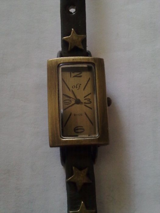 Часы кварц, 4 вида