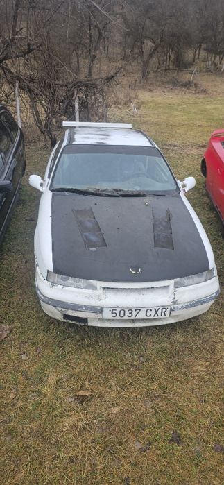 Dezmembrez GM  Opel  Calibra 2.0 Benzina