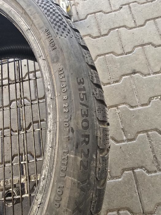 Vând Anvelope iarna 315/30/R22 2buc 276/35/R22 1buc5