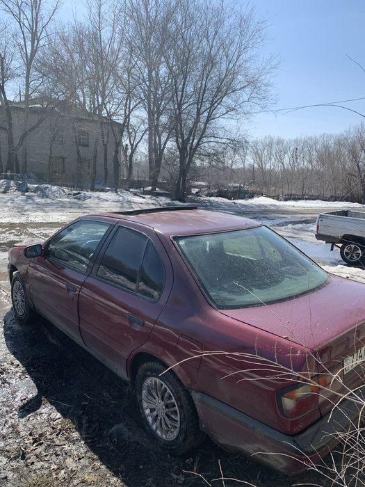 Nissan primera p10